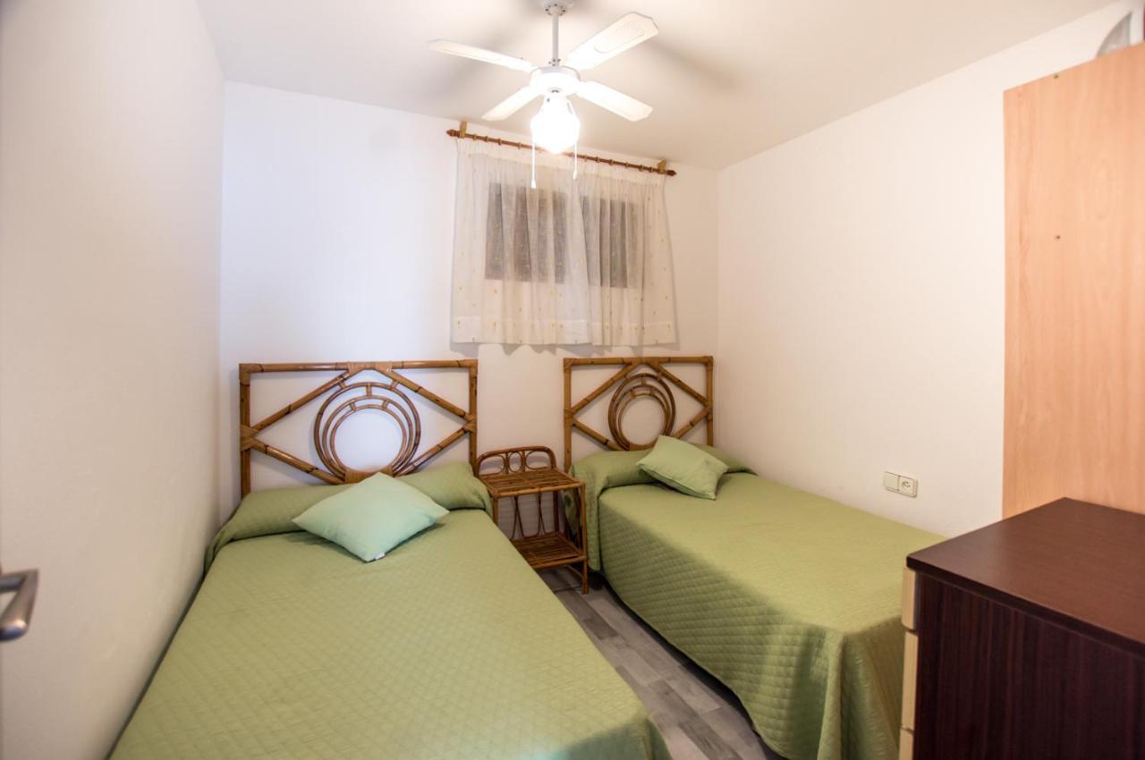 Cala Llenguadets ***Maxtime*** Apartman Salou Kültér fotó